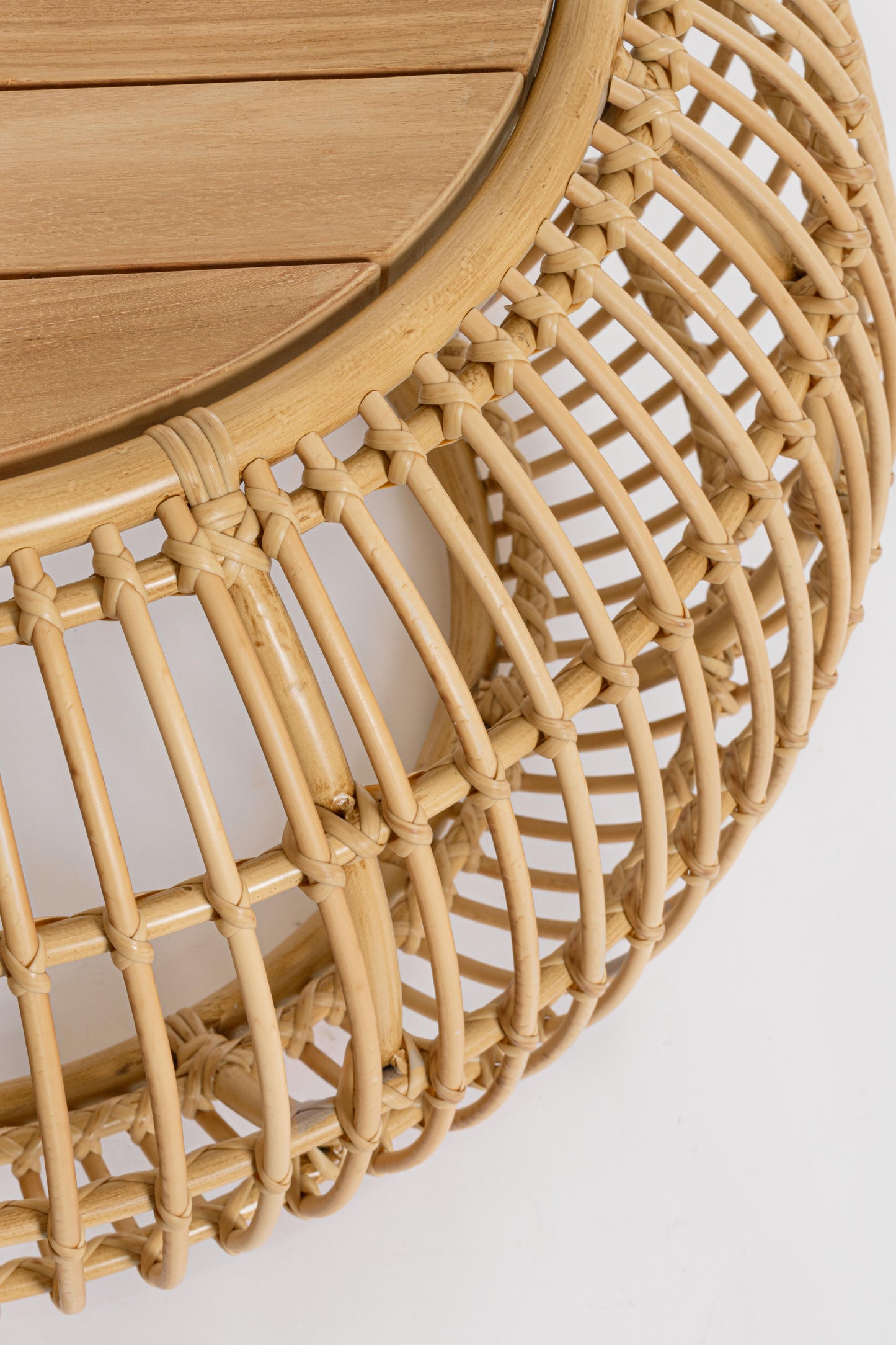 Tavolino da esterno in alluminio effetto Rattan