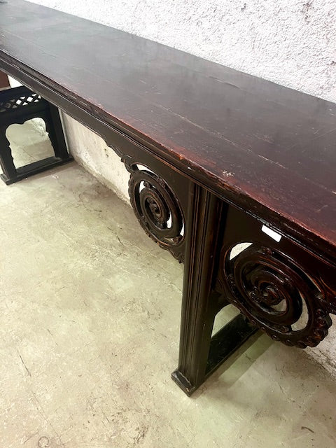 Consolle cinese antica in legno di Olmo laccato