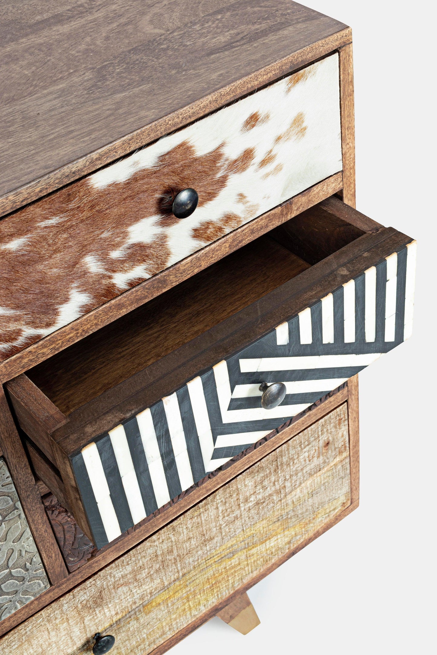 Cassettiera vintage multicolore metallo e pelle 7 cassetti in legno massello - lapagoda.net