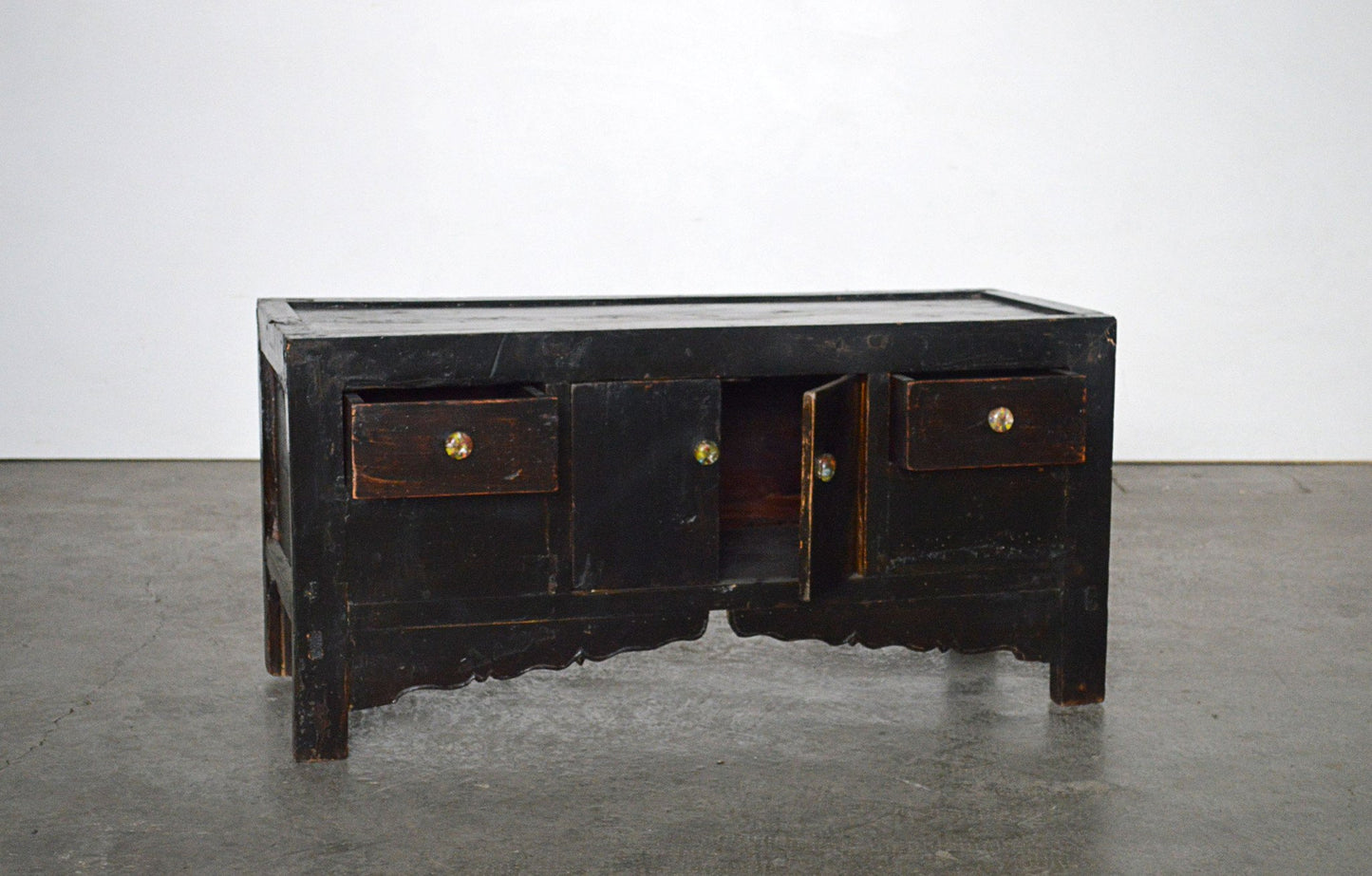Credenza in Legno di Olmo Cina - 2 ante 2 cassetti - lapagoda.net