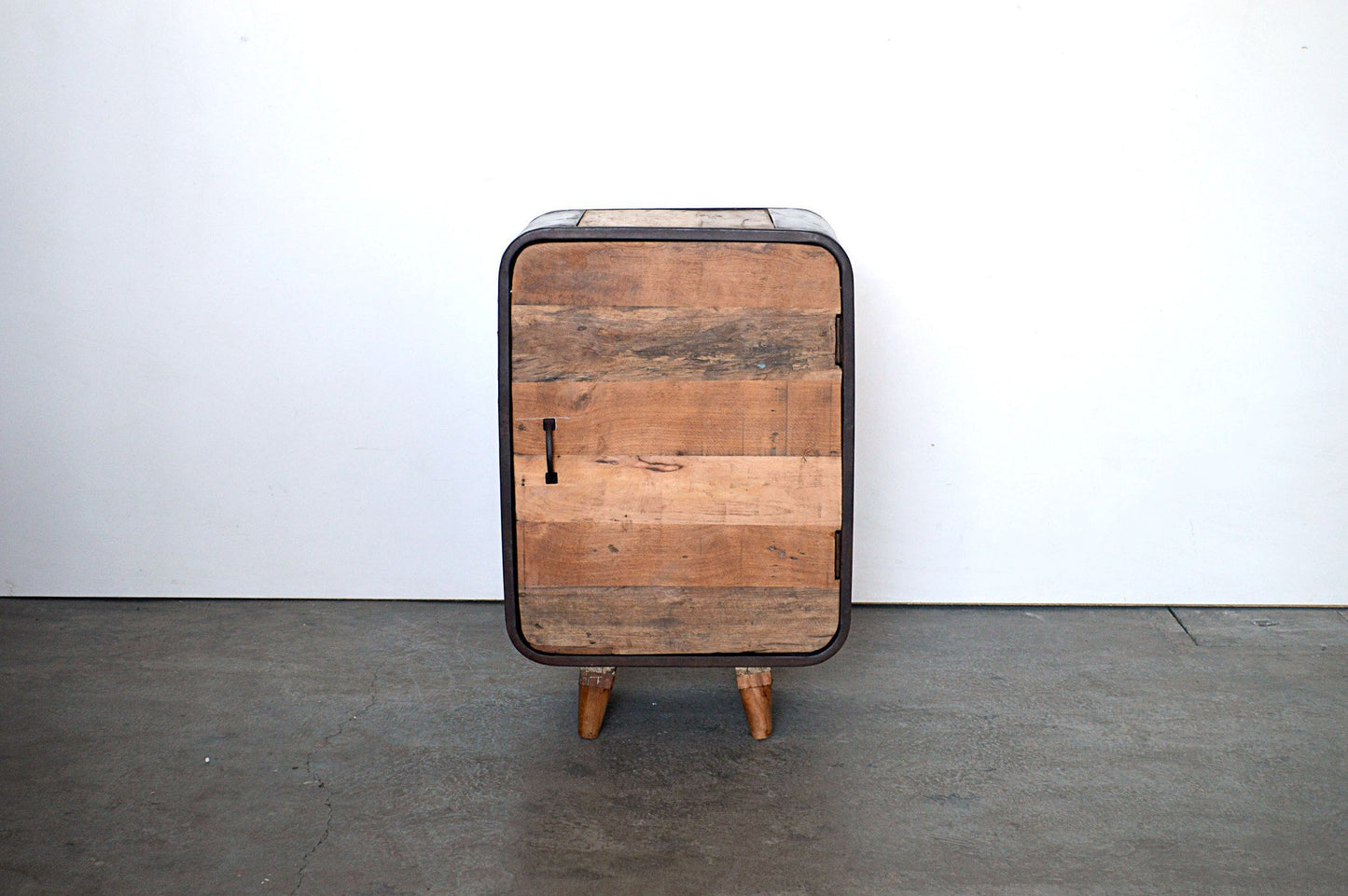 Credenza Vintage Industrial in Legno Riciclato e Ferro Battuto - 1 anta - S05- SCONTO 40% - lapagoda.net