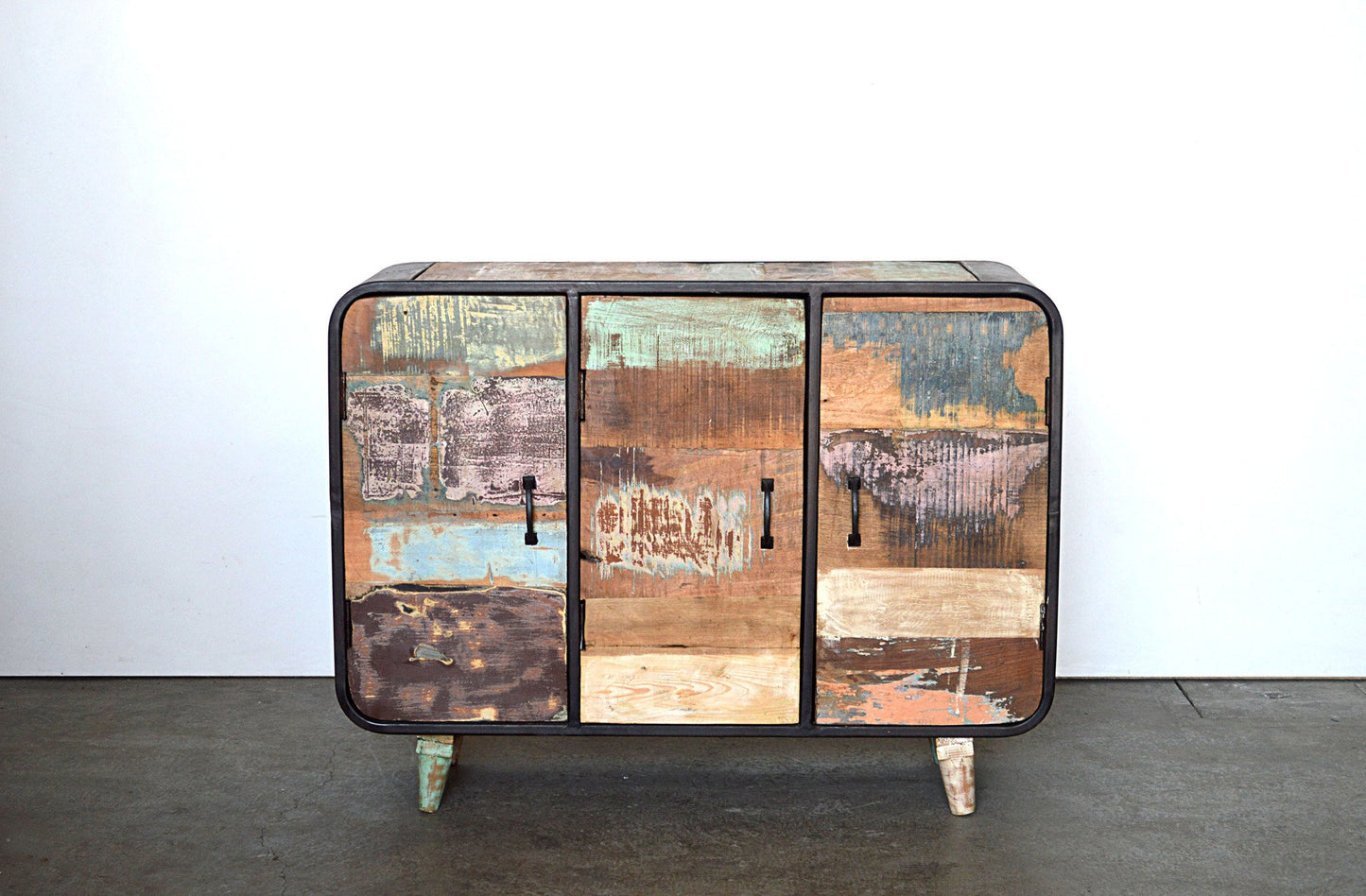 Credenza Vintage Industrial in Legno Riciclato Multicolore e Ferro Battuto - 3 ante -S.14- SCONTO - lapagoda.net