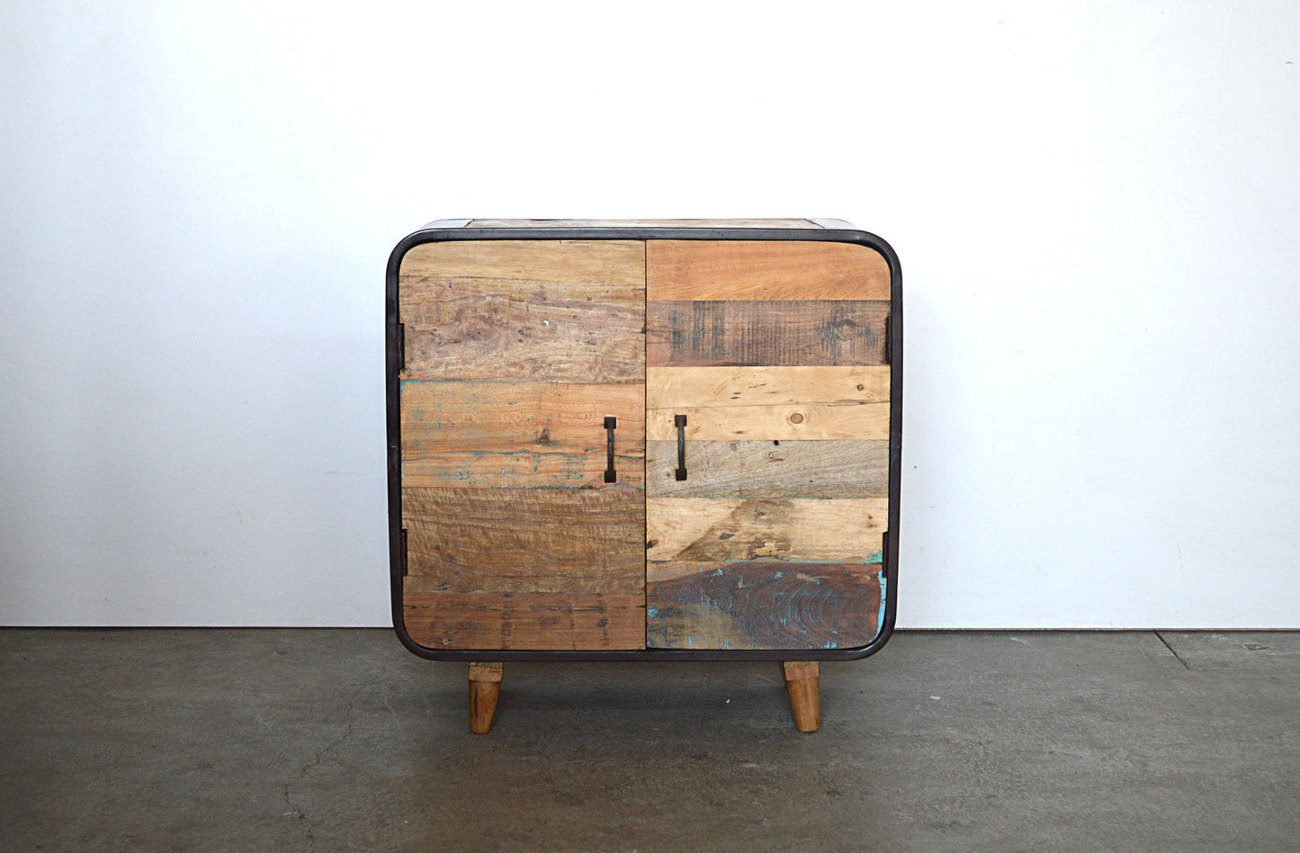 Credenza Vintage Industrial in Legno Riciclato e Ferro Battuto - 2 ante -S19- SCONTO - lapagoda.net