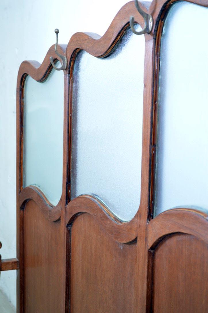 Separe paravento antico liberty coloniale india in teak con appendino - lapagoda.net