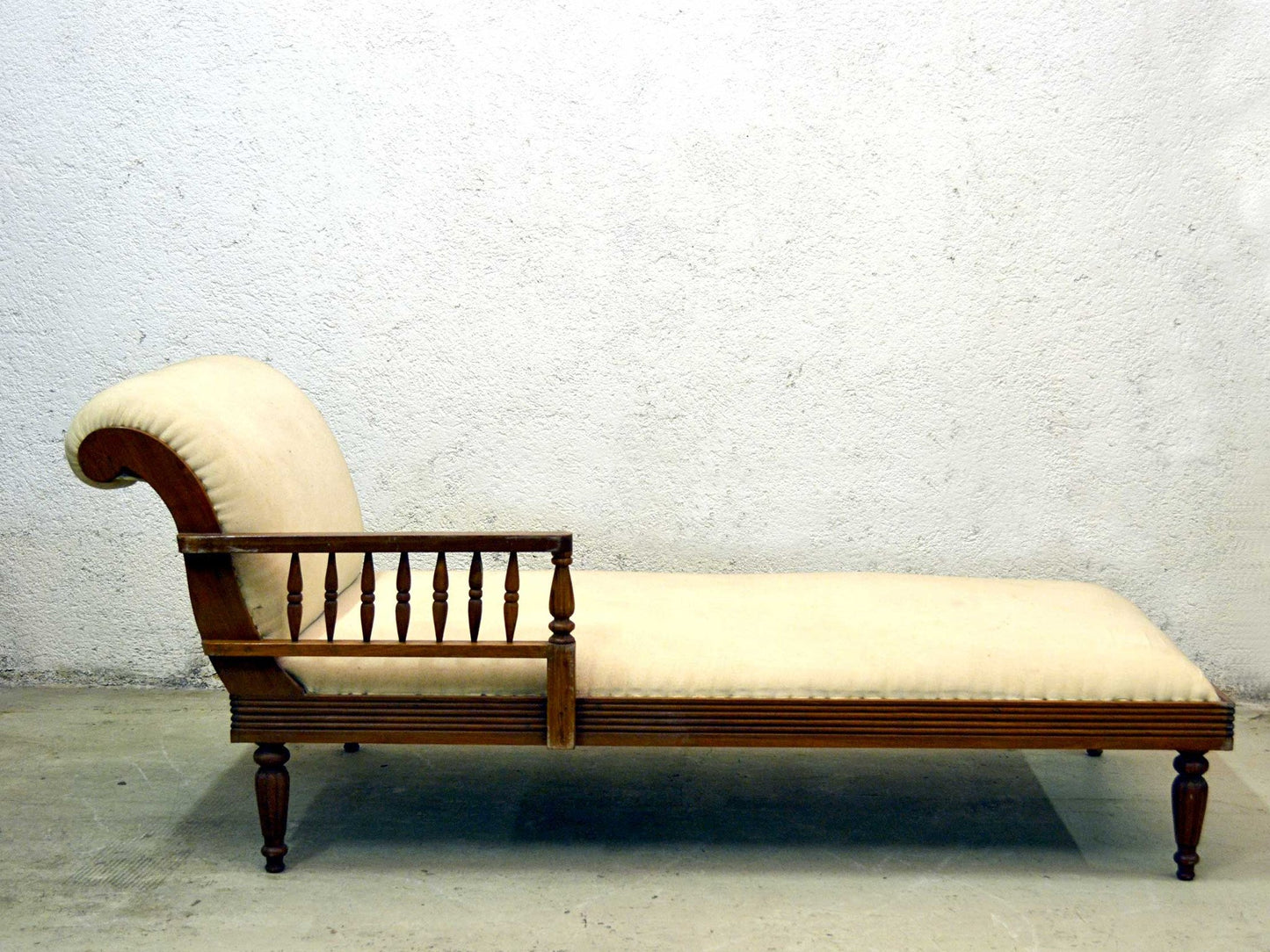 Chaise Longue coloniale in teak antica mobili etnici online 