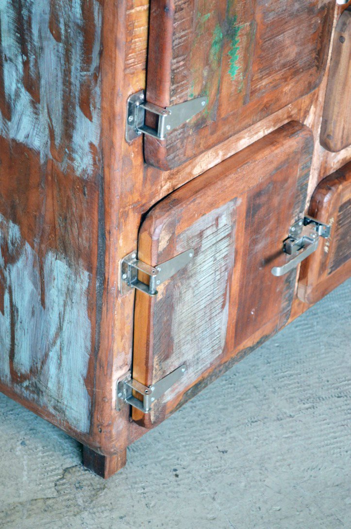 Credenza vecchi frigo in legno massello di recupero con maniglie tipo ghiacciaia - 3 cassetti 2 ante -FRI2A3C0- - lapagoda.net