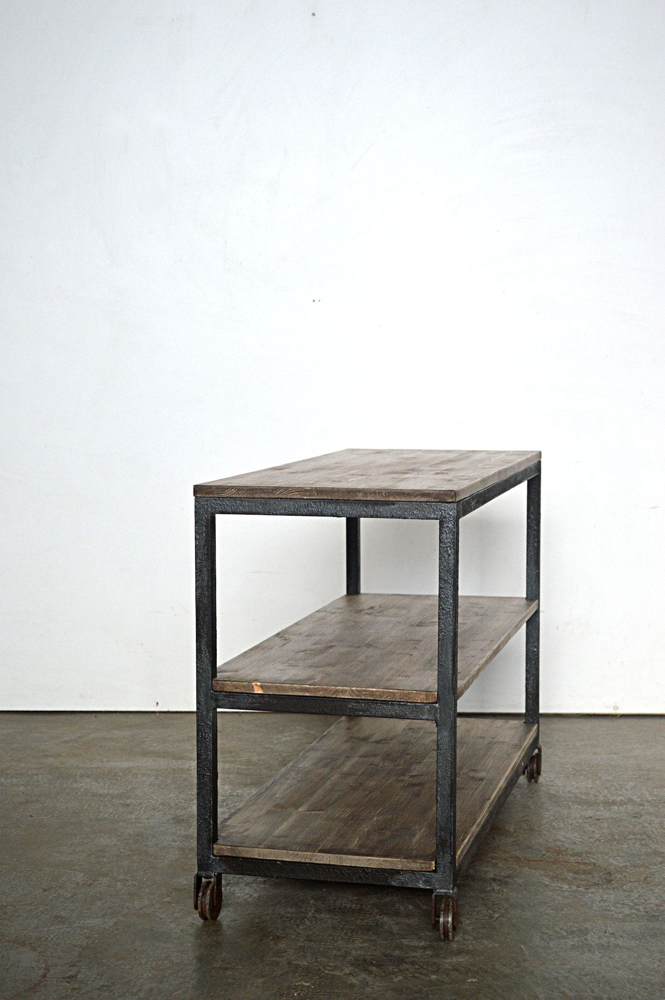 Credenza Porta TV Industrial con ruote -L.lib100- - lapagoda.net