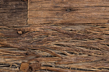 Scrivania industrial con frontale in legno ferro e cemento 2 cassetti
