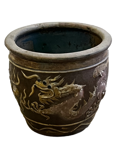 Vaso cinese in terracotta decorata drago