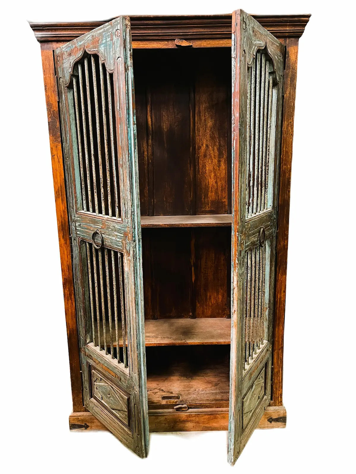 Armadio etnico indiano in legno massiccio con porte vecchie