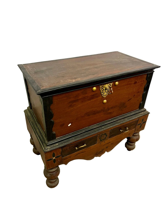 Baule coloniale intarsiato ebano e teak
