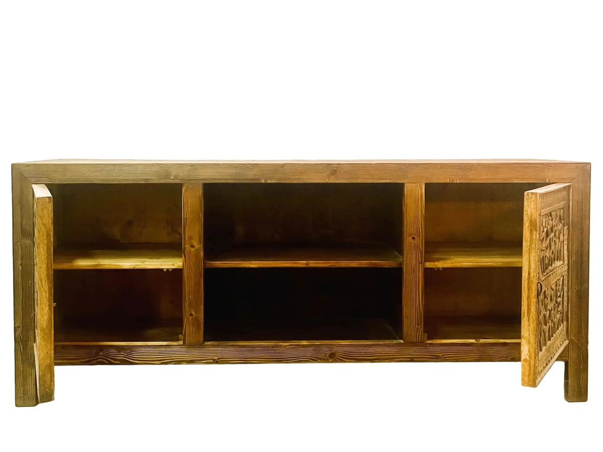 Credenza etnica indiana Orissa in legno massiccio con ante intarsiate aperta frontale
