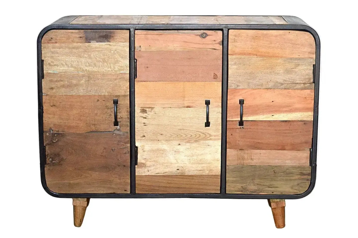 Credenza industrial in ferro e legno massiccio, vista del mobile