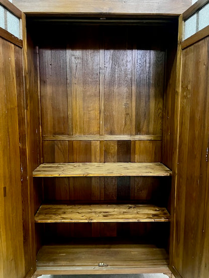 Armadio coloniale in legno massiccio di teak