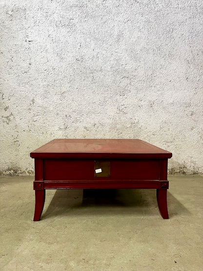 Tavolino da the Cinese laccato rosso legno e ottone