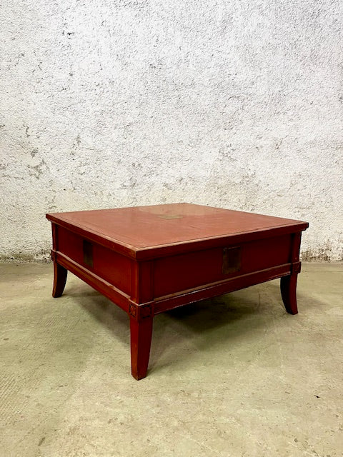 Tavolino da the Cinese laccato rosso legno e ottone