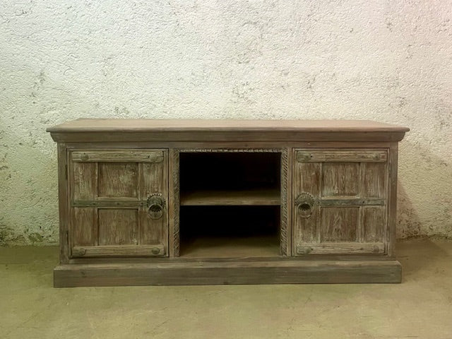 Credenza porta tv etnica India con vecchie ante in Teak