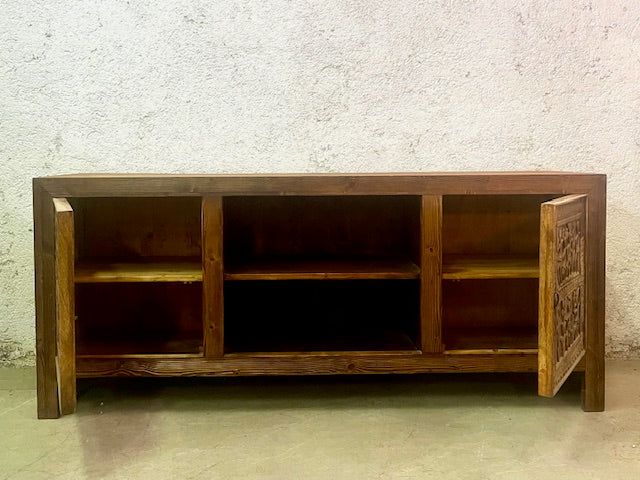 Credenza etnica indiana Orissa in legno massiccio con ante intarsiate