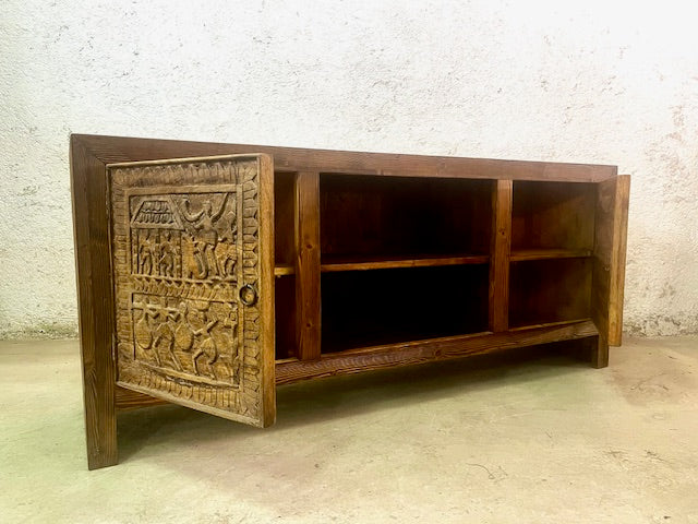 Credenza etnica indiana Orissa in legno massiccio con ante intarsiate