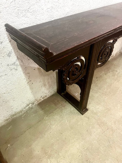 Consolle cinese antica in legno di Olmo laccato