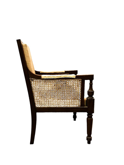 Poltrona coloniale originale in Teak con paglia di Vienna