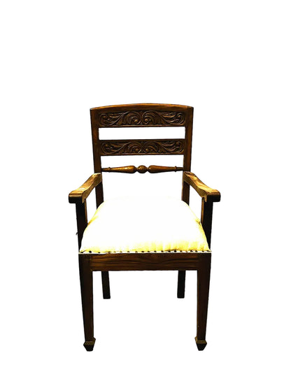 Poltroncina coloniale in Teak originale con seduta imbottita