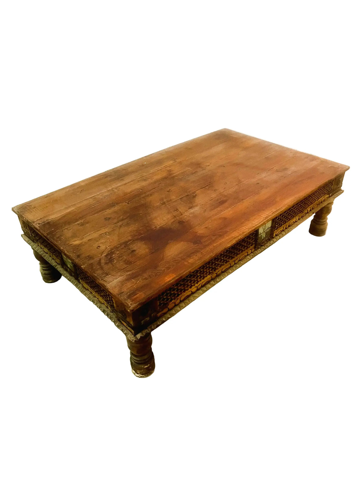 Tavolino indiano in Teak con fregio intarsiato e vetri dipinti dettaglio piano