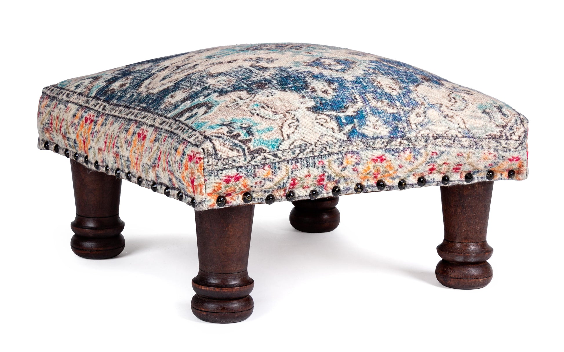 Pouf Tamil con gambe in legno massello e stoffa riciclata SCONTO 20% spedizione gratuita - lapagoda.net