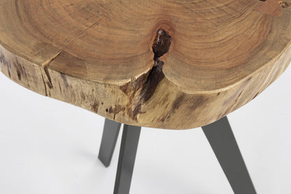 Tavolino industrial in legno d'acacia con sezione originale del tronco D 32 e 35 pezzi unici -lapagoda.net