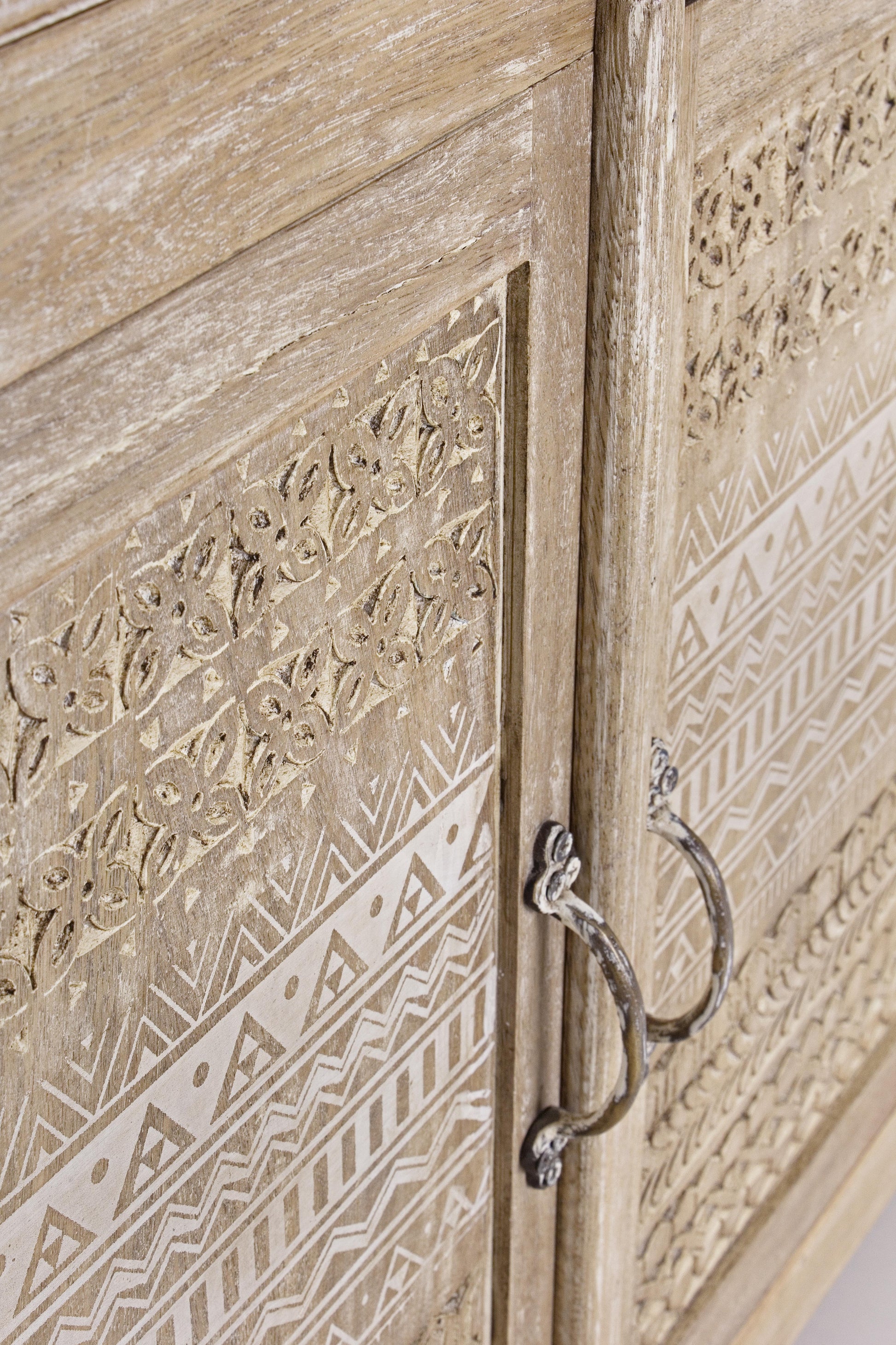 Credenza shabby chic 3 ante 3 cassetti sconto 20% - lapagoda.net