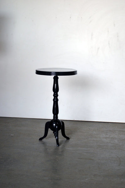 tavolino liberty in ferro verniciato nero mobili etnici vintage industrial online 