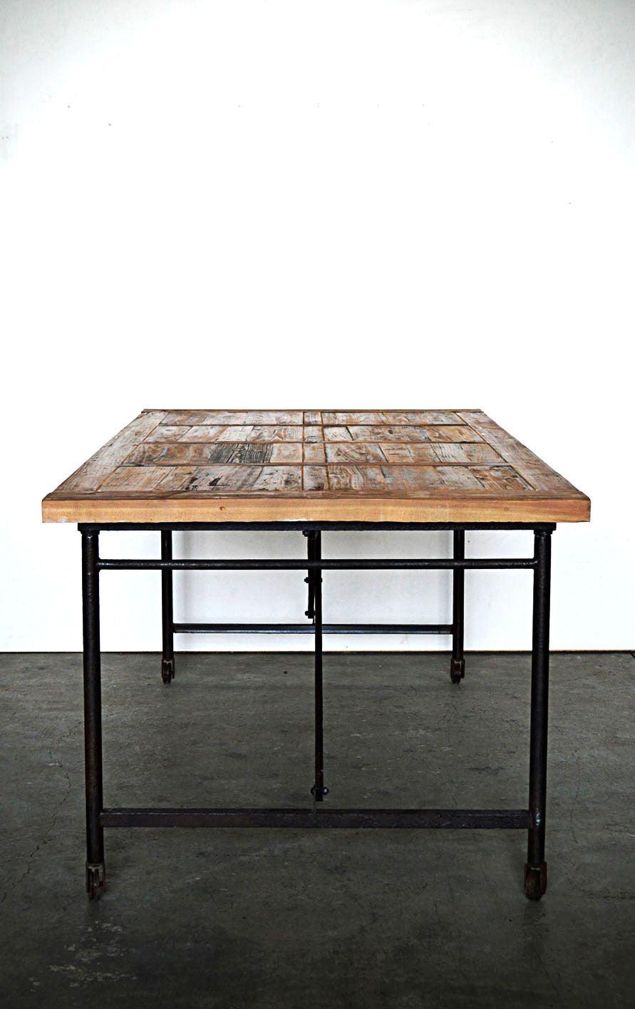tavolo industrial online in legno riciclato gambe in ferro tavoli vintage online 
