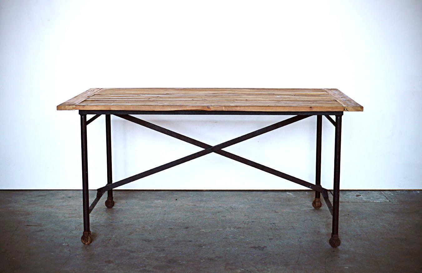 Tavolo Pranzo Industrial con ruote Rettangolare con Piano in Abete Riciclato da - EA.T.015.160 - lapagoda.net