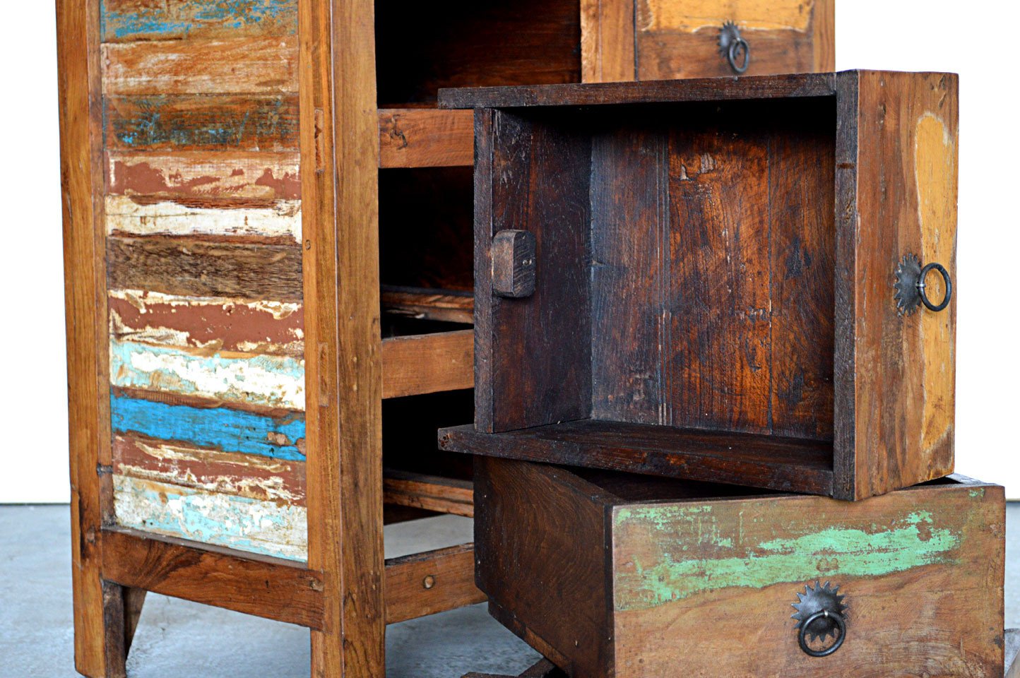 cassettiera vintage teak wood legno massello modernariato retro mobili etnici online