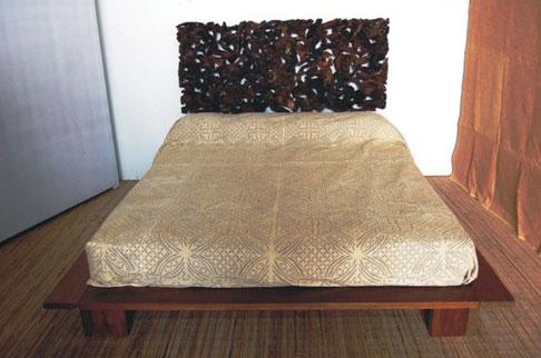 Letto etnico matrimoniale in legno massello con testata in corteccia FP.057 - lapagoda.net
