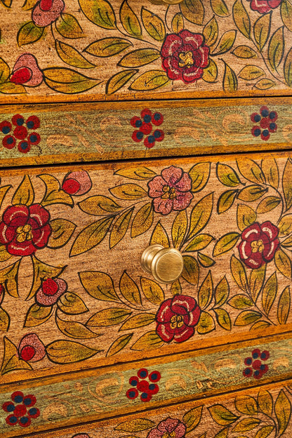 Cassettiera settimino Indiano in legno massello dipinto giallo fiori rossi 7c - lapagoda.net