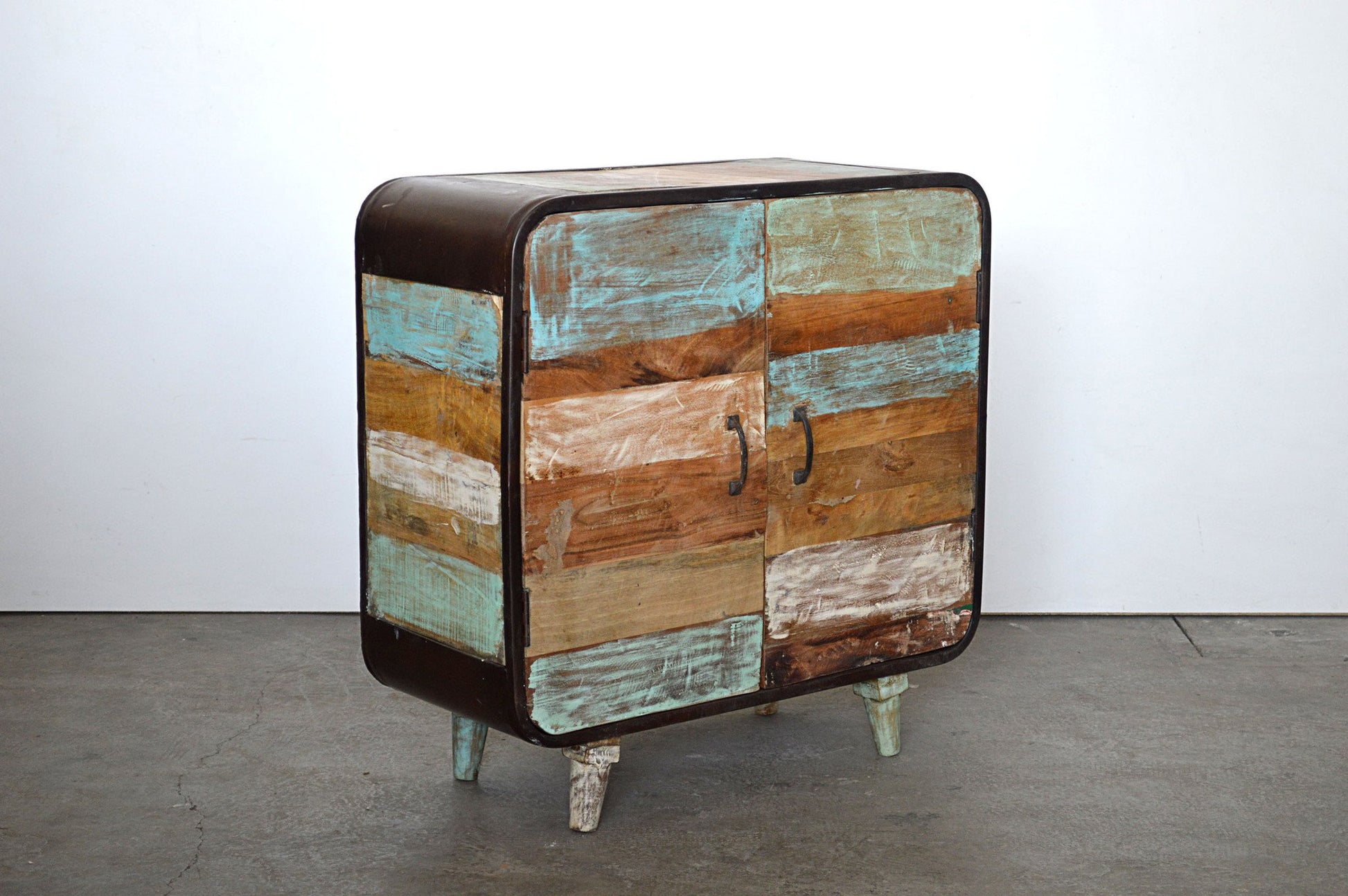 Credenza Vintage Industrial in Legno Riciclato Multicolore e Ferro Battuto - 2 ante -S.19-  SCONTO - lapagoda.net