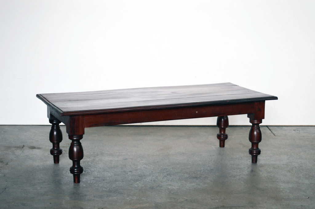 Tavolino coloniale in legno massello di mogano gamba a cipolla piano da 125 -SR.MOG- - lapagoda.net