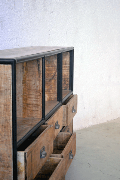 Libreria Industrial bassa vintage su ruote - 6 cassetti - lapagoda.net