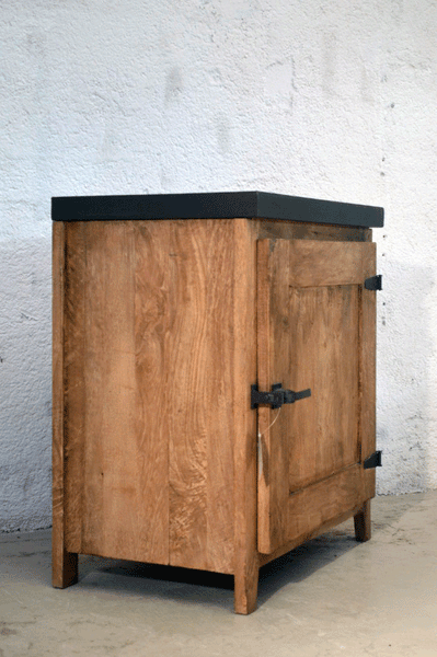 Credenza vintage in legno massello e top in ferro - 1 anta - lapagoda.net