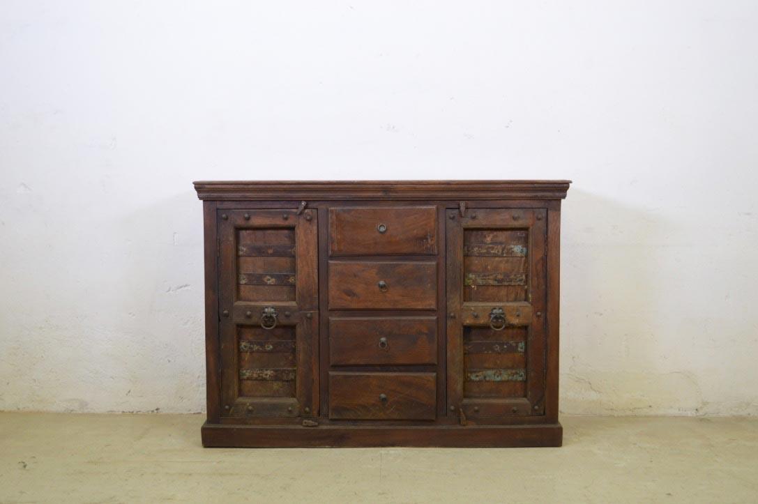 Credenza etnica indiana porte vecchie in legno massello alta 2 ante 4 cassetti - lapagoda.net
