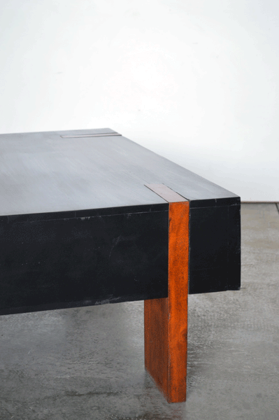 Tavolino quadrato in legno massello bicolore forma moderna -A.08.032- - lapagoda.net